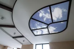 Ce este o fereastră falsă