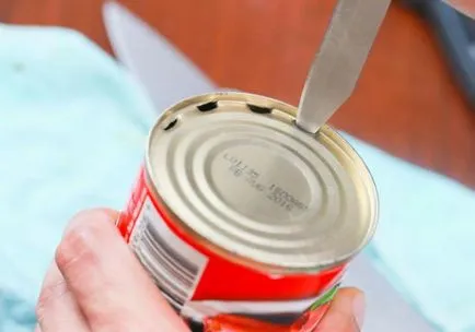 Cum se utilizează deschizător de sticle pentru alimente conservate