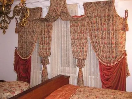 Decoratiuni pentru perdele cu mâinile