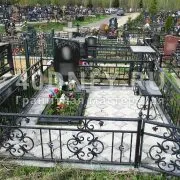 Cum de a decora morminte în cimitire Cum de a decora morminte în cimitire