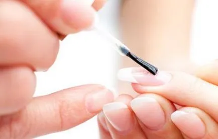 Înainte de extensii de unghii Înainte de extensii de unghii