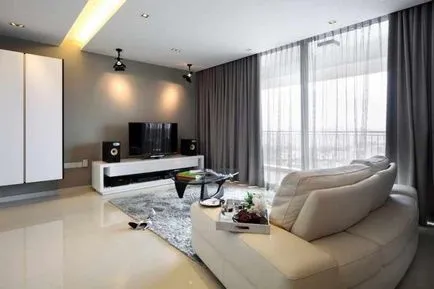 Decoratiuni pentru perdele cu mâinile Decoratiuni pentru perdele cu mâinile