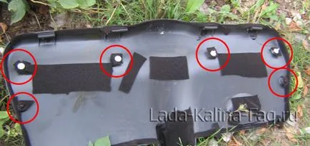 Scoaterea capitonajul capacului portbagajului Scoaterea capitonajul capacului portbagajului