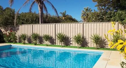 Garduri din foi de metal cu propriile lor mâini Garduri din foi de metal cu propriile lor mâini
