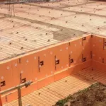 Tipuri de piscina cu propriile lor mâini, materialul este construit placi
