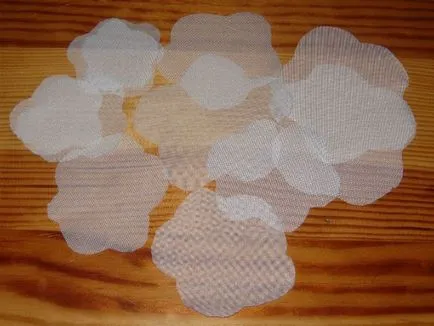 Flori de organza cu atelierul lor mâini (fotografii) (fiecare flacără petală) Flori de organza cu Masterclass lor mâini (foto)
