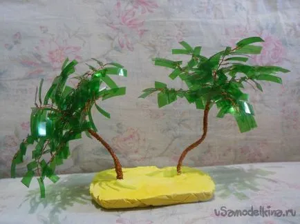 Arbori din sticle de plastic