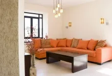 Proiectarea pereților în imaginea de interior camera de zi face, de accent sau întuneric piatră, gol, pictura lui