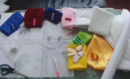 bord Montessori și alte materiale cu mâinile (46 poze) jocuri și manuale, cutie, dur și scrisori