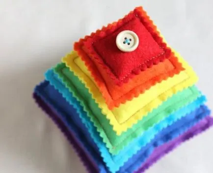 bord Montessori și alte materiale cu mâinile (46 poze) jocuri și manuale, cutie, dur și scrisori