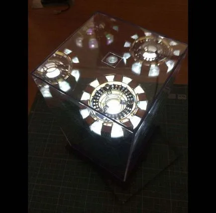 Arc reactor cu propriile lor mâini