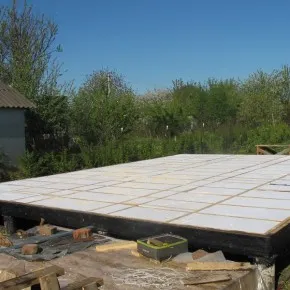 Fotoreportaj (58 foto) cu privire la modul de a construi o casă ieftină timp de 45 de zile (ieftine) Fotoreportaj (58 foto) cu privire la modul de a construi o casă ieftină în 45 de zile