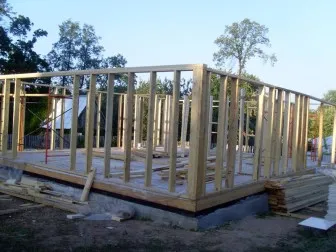 Raportul foto cu privire la construirea unei fotografii cadru casa