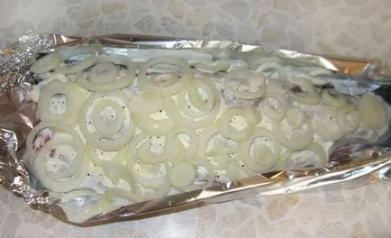 Trout coaptă în cuptor în folie