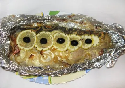 Trout coaptă în cuptor în folie