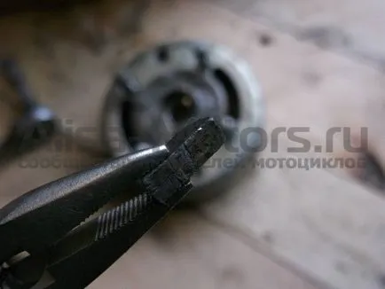 Fotografii de la îndepărtarea generator de scuter, Alisa-motoare
