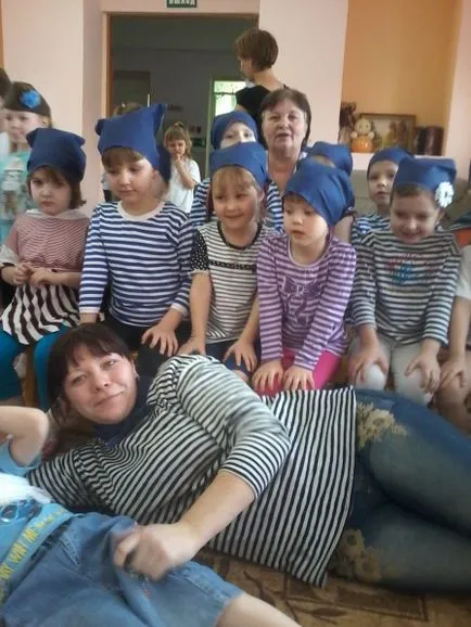 Reportaj foto „modul în care ne-am petrecut în acest an școlar! 