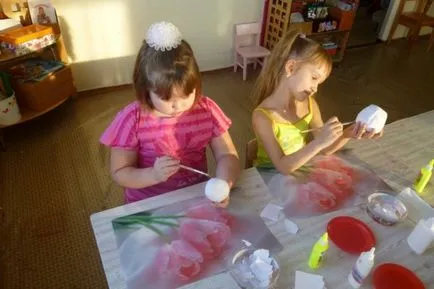 Fructele și legumele cu mâinile
