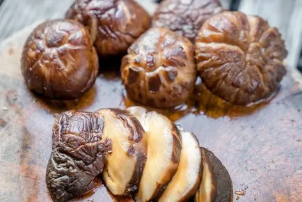 ciuperci shiitake Beneficiile simbol al longevitatii de Est (ciuperci) ciuperci shiitake beneficii de simbol al longevitatii de Est