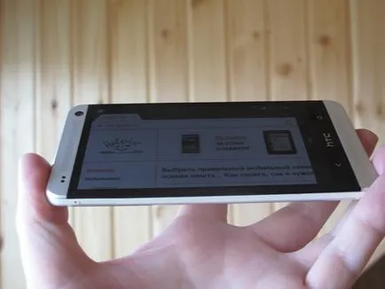 Dual sim HTC One, HTC One - o trecere în revistă a aceleiași persoane cu flagships, drăguț, ambiguu