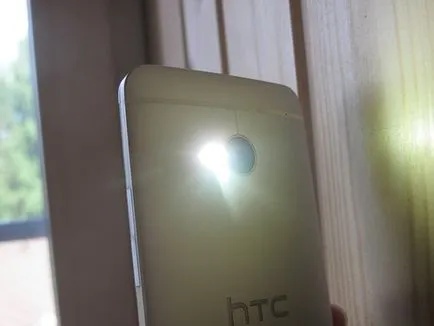 Dual sim HTC One, HTC One - o trecere în revistă a aceleiași persoane cu flagships, drăguț, ambiguu