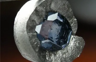 diamante artificiale (diamant), modul de a face un substitut și producția sintetice