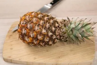 Cum se curata de ananas metode populare de curățare, tăiere și depunere (metode) Cum se curata de ananas metode populare de curățare, tăiere și hrănire