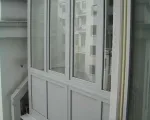 Ce fereastra din plastic este mai bine pentru a pune pe un balcon sau loggie - tipuri, caracteristici, cum de a alege un (mai bună) Ce fereastra din plastic este mai bine pentru a pune pe un balcon sau loggie - tipuri, în special modul de a alege