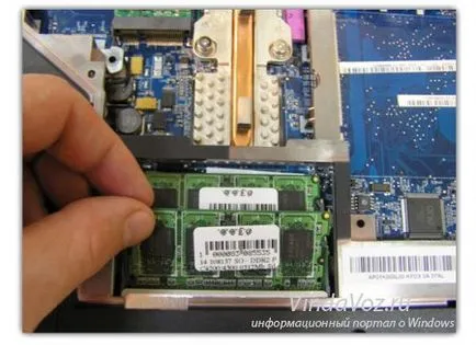 Cum de a adăuga memorie la un laptop (opțional) Cum de a adăuga memorie la un laptop