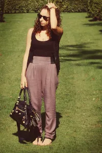 Cum și ce să poarte pantaloni, arta de a fi femeie