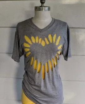 Cât de frumoasă și de tăiere T-shirt sau t-shirt idei originale elegante