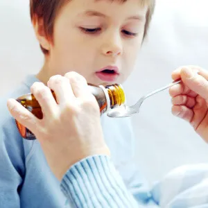 Cum de a trata o durere în gât la copii - medicamente si retete de medicina traditionala