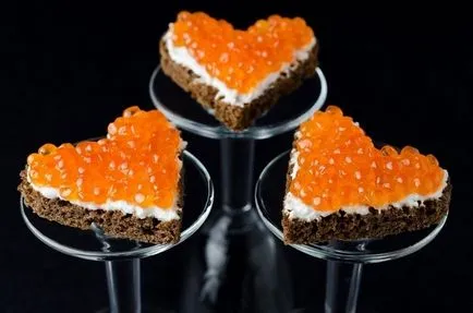 Cât de frumos și original Se servesc caviar