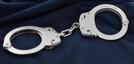 Cum de a deschide cătușele fără o cheie de rupere secrete cătușe