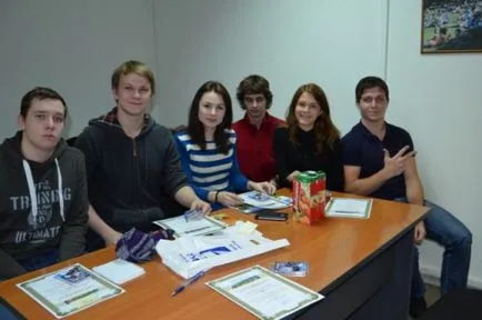 Cum de a organiza o piesă de teatru școală - că în cazul în care o dată pe o temă de școală