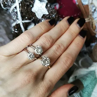 Cum să se facă distincția diamant de alte pietre diferă diamante tăiate de la moissanite, și fionita