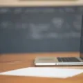 Cum de a alege un loc de muncă pe Internet
