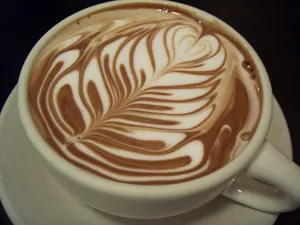 Cum să pregătească o cafea latte la reteta acasă aici