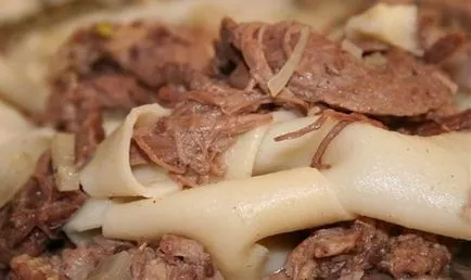 Cum de a găti beshbarmak rețete, ingrediente, de gătit (cum să se pregătească ingrediente rețete de gătit beshbarmak multivarka miel carne de porc carne de vită pui de rață aluat) Cum de a găti beshbarmak retete, ingrediente, de gătit