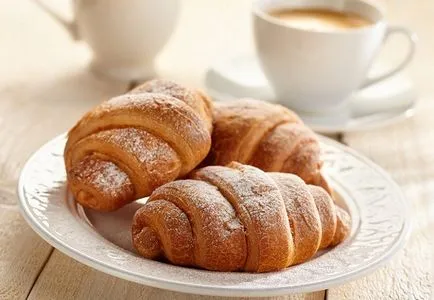 Cum de a găti cornuri delicioase cu umpluturi (bucătar) Cum de a găti cornuri delicioase cu umpluturi