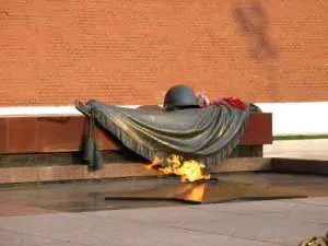 Cum se spune unui copil despre Război Patriotic, mama și copilul (spune) Cum să-i spuneți unui copil despre Marele Război pentru Apărarea Patriei, mama și copilul