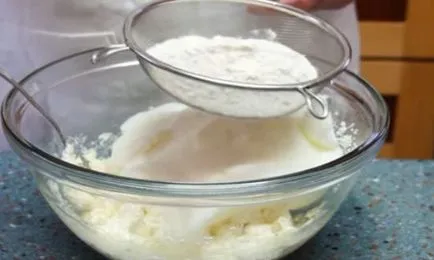 Cum de a face Pierogi leneș de la tvoroga- 5 pas delicios cu retete pas cu fotografii (găluște) Cum de a face Pierogi leneș de la tvoroga- 5 pas delicios cu retete pas cu fotografii
