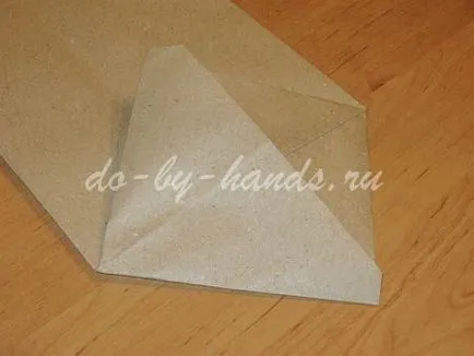 Cum de a face o pungă de hârtie kraft, cu propriile lor mâini - o pungă de hârtie master-class (pachet) Cum de a face o pungă de hârtie kraft, cu propriile lor mâini - o pungă de hârtie master-class