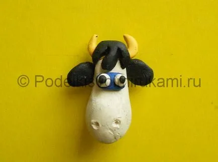 Ca o vaca orb din plastilină