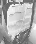 Demontarea banchetei din spate cu mâinile pe Renault Logan, clubul proprietarilor de automobile Renault logan