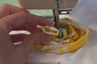 Cum de a decora un tricou cu mâinile sale (cel mai des) Cum de a decora un tricou cu mâinile