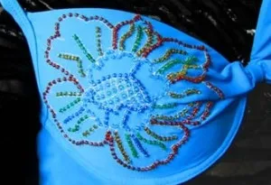 Cum de a decora un costum de baie (puteți decora un costum de baie) Cum de a decora un costum de baie