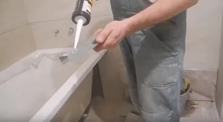 Cum se instalează un alt ecran de alunecare sub baie, recomandările experților (recomandare) Cum se instalează un alt ecran de alunecare sub baie, recomandările experților