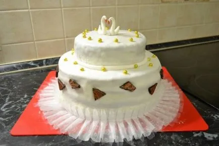 Cum de a alege un tort de nunta - greutate, dimensiuni, linii și altele (selectați) Cum de a alege un tort de nunta - greutate, dimensiuni, linii și alte