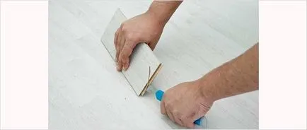 Cum să înlocuiască un consiliu de laminat - înlocuirea placi din laminat